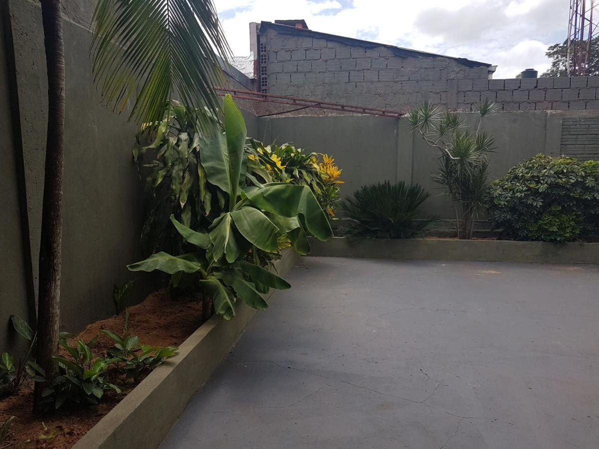 Villa 102 House à Puerto Iguazú Extérieur photo
